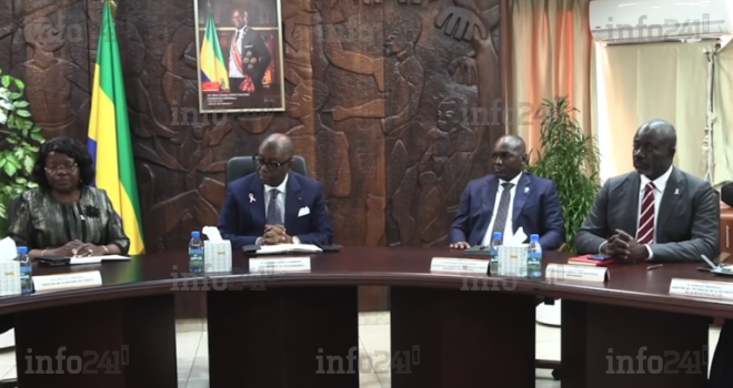 Fraudes électorales : le gouvernement gabonais admet, mais invite ses citoyens à “faire avec”...