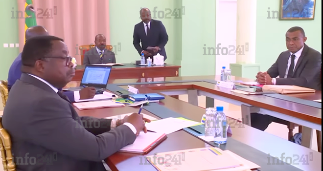 Conseil des ministres d’Oyem : 5 projets de décret électoraux entérinés par Ali Bongo