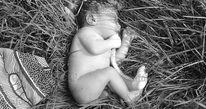 Un nourrisson abandonné à un cours d’eau par une mère infidèle