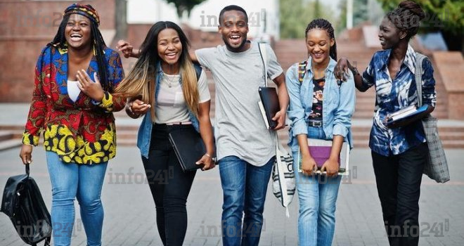 Pour faire des économies, le Gabon supprimera la bourse à ses étudiants inscrits au privé à l’étranger