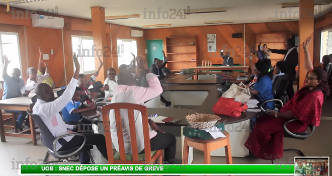 UOB&nbsp;: Les profs en colère crient à la mauvaise gouvernance et exigent leurs 565 millions de dette