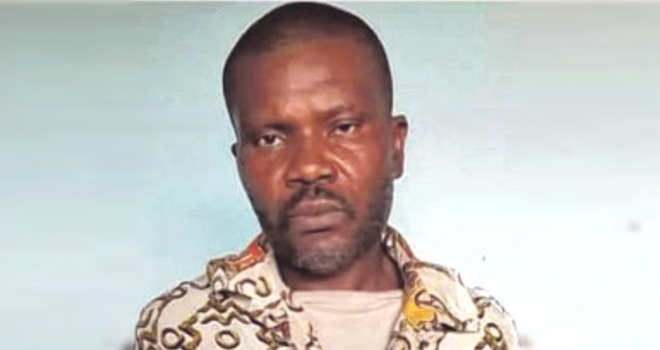 Un oncle tente de couper à la machette le bras de son neveu pour 500 FCFA à Mouila