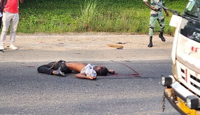 Libreville&nbsp;: Un jeune braqueur tué dans sa fuite après avoir volé un téléphone à une riveraine